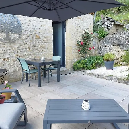 Holiday home Sejournez Au Coeur Du Perigord - La P'tite Maison, De Charme A Carlux, Pres De Sarlat *